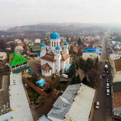 khramy-chernivtsiv