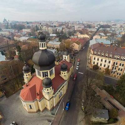 khramy-chernivtsiv-bilshe-photo
