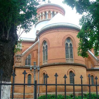 khramy-chernivtsiv-bilshe-photo
