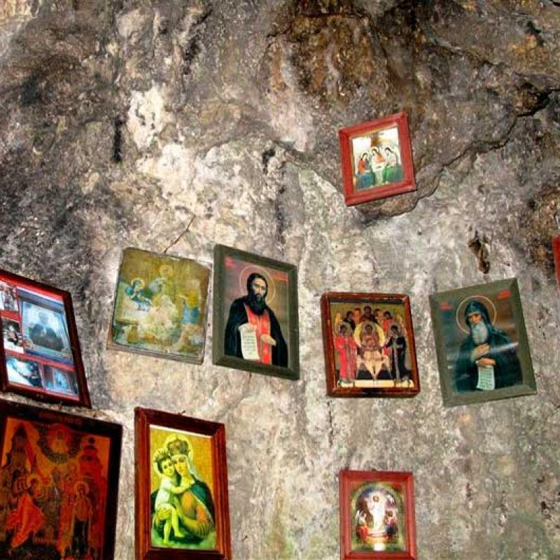 monastyri-bukovyny